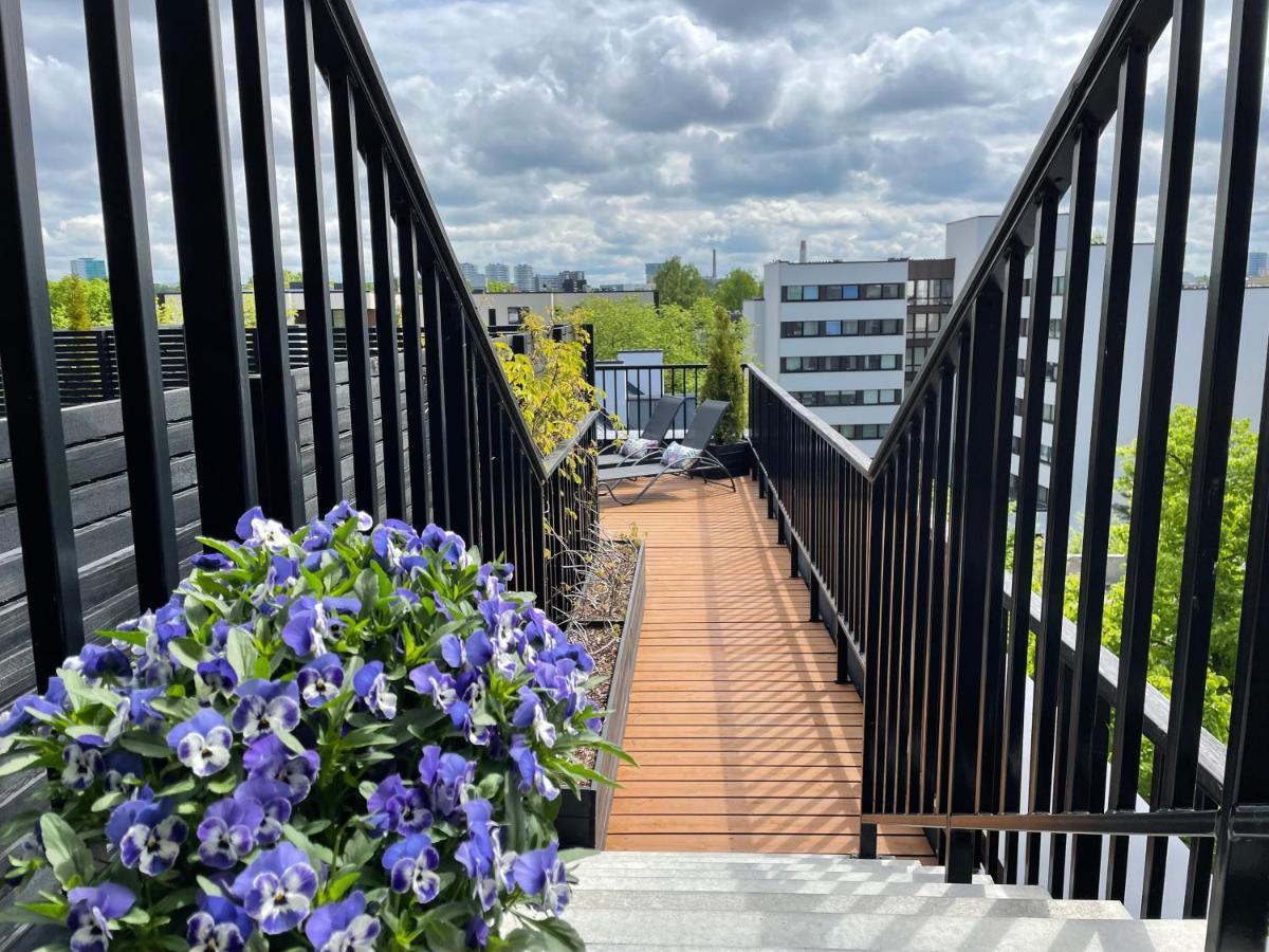 City Terrace Apartment Avangard - Large Private Roof Terrace Tallinn Exterior photo